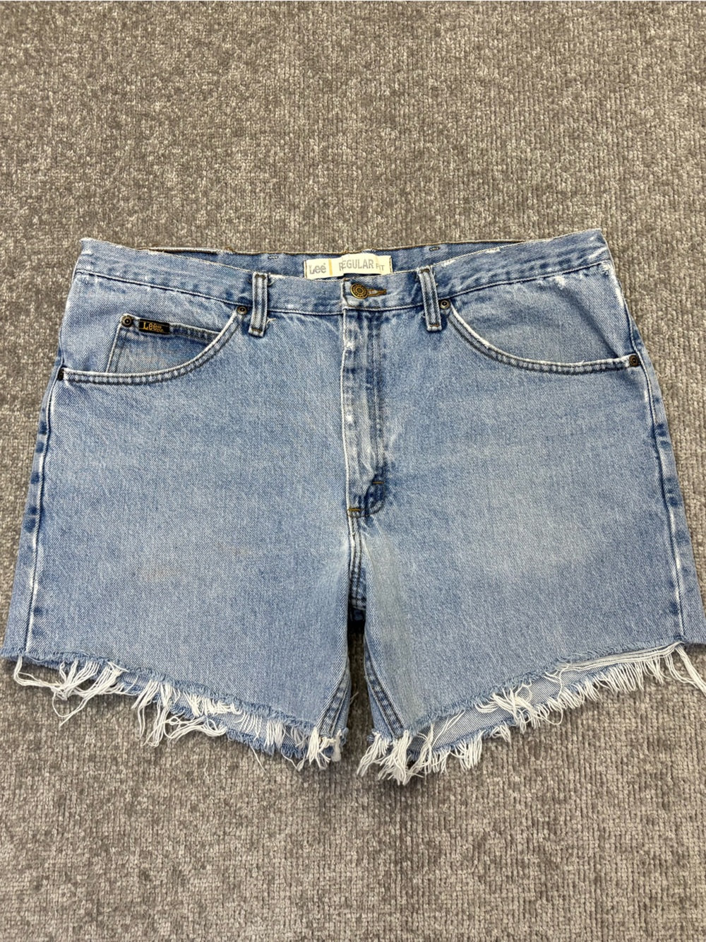 Lee Denim Shorts Size 38 Distressed Blue Jean Cutoff Shorts Regular Fit